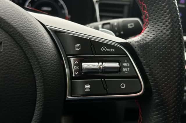 Kia Proceed (2021) thumbnail 15