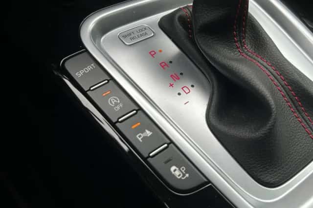 Kia Proceed (2021) thumbnail 23