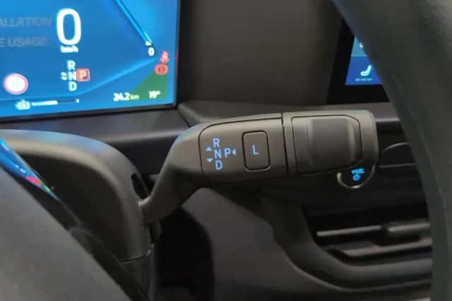 Ford E-Transit Custom (2025) thumbnail 18
