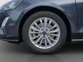 Ford Focus (2020) thumbnail 7