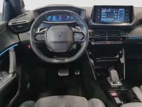 Peugeot 2008 (2020) thumbnail 2