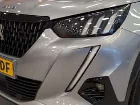 Peugeot 2008 (2020) thumbnail 22