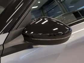 Peugeot 2008 (2020) thumbnail 24
