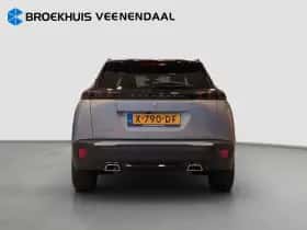 Peugeot 2008 (2020) thumbnail 6