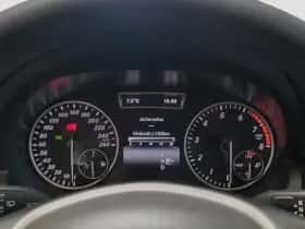 Mercedes-Benz GLA-Klasse (2014) thumbnail 14