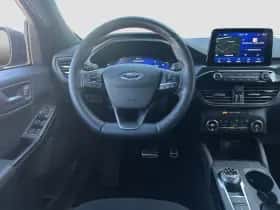 Ford Kuga (2020) thumbnail 2