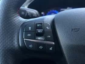 Ford Kuga (2020) thumbnail 13