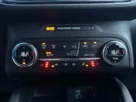 Ford Kuga (2020) thumbnail 22