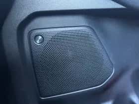 Ford Kuga (2020) thumbnail 25