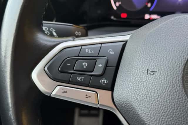 Volkswagen Golf (2021) thumbnail 13