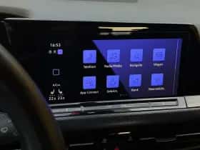 Volkswagen Golf (2021) thumbnail 22