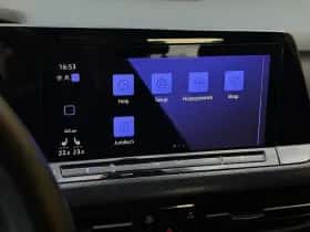 Volkswagen Golf (2021) thumbnail 23