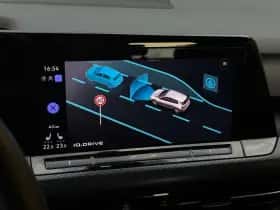 Volkswagen Golf (2021) thumbnail 24
