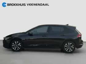 Volkswagen Golf (2021) thumbnail 6