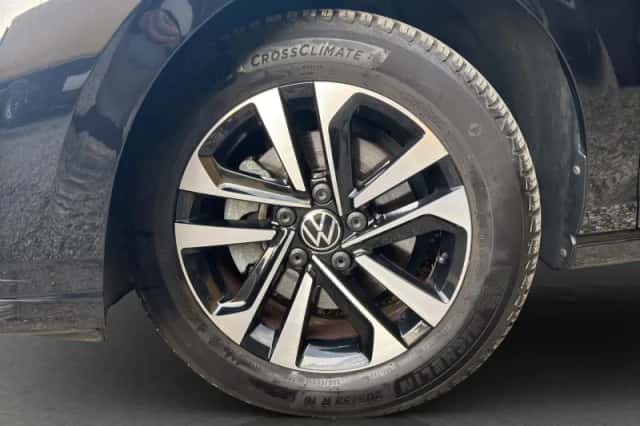 Volkswagen Golf (2021) thumbnail 7