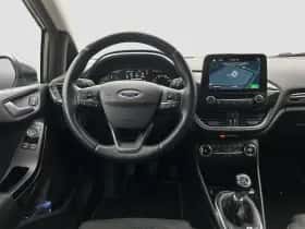 Ford Fiesta (2018) thumbnail 2