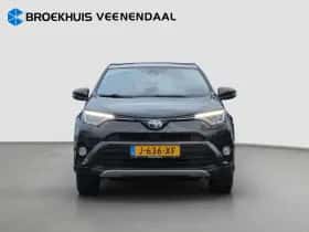Toyota RAV4 (2017) thumbnail 4