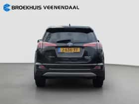 Toyota RAV4 (2017) thumbnail 5
