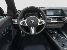 BMW Z4 (2019) thumbnail 2