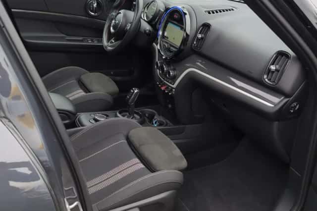 MINI Countryman (2019) thumbnail 11