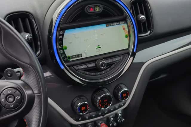 MINI Countryman (2019) thumbnail 22