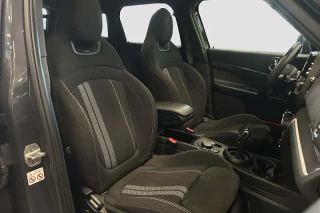 MINI Countryman (2019) thumbnail 30