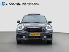 MINI Countryman (2019) thumbnail 4