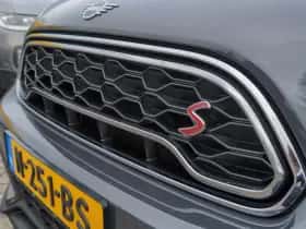 MINI Countryman (2019) thumbnail 32