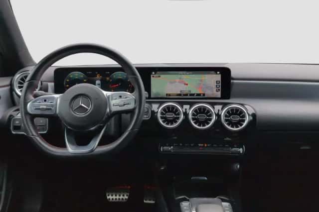 Mercedes-Benz A-Klasse (2022) thumbnail 2