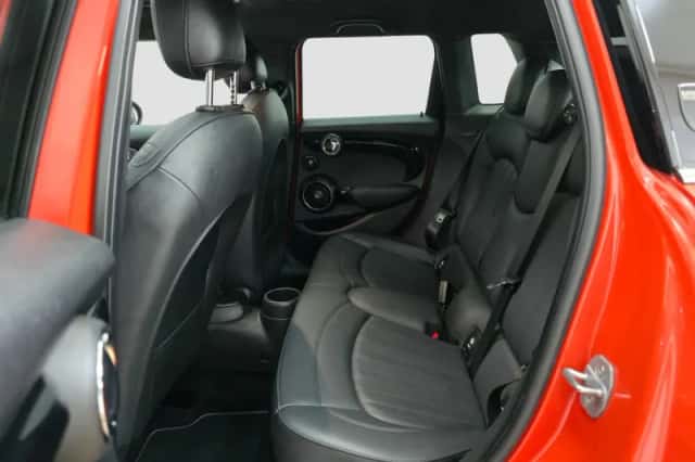 MINI Cooper S (2020) thumbnail 11