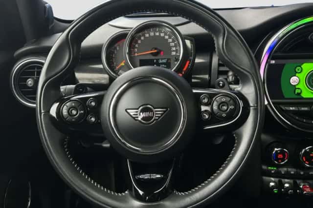 MINI Cooper S (2020) thumbnail 15