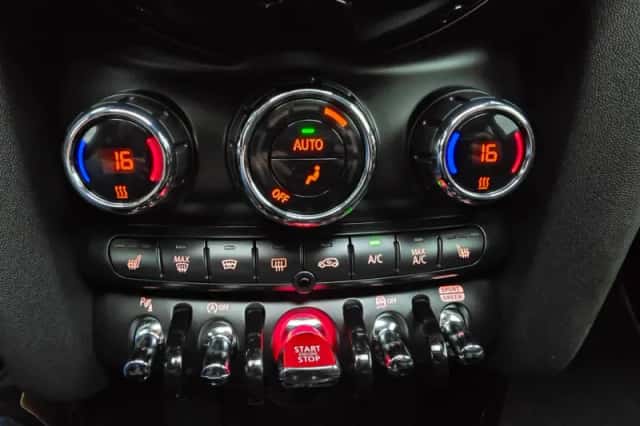 MINI Cooper S (2020) thumbnail 19