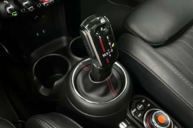 MINI Cooper S (2020) thumbnail 28