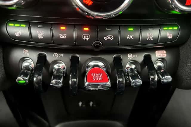 MINI Cooper S (2020) thumbnail 30