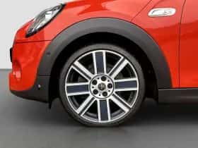MINI Cooper S (2020) thumbnail 8
