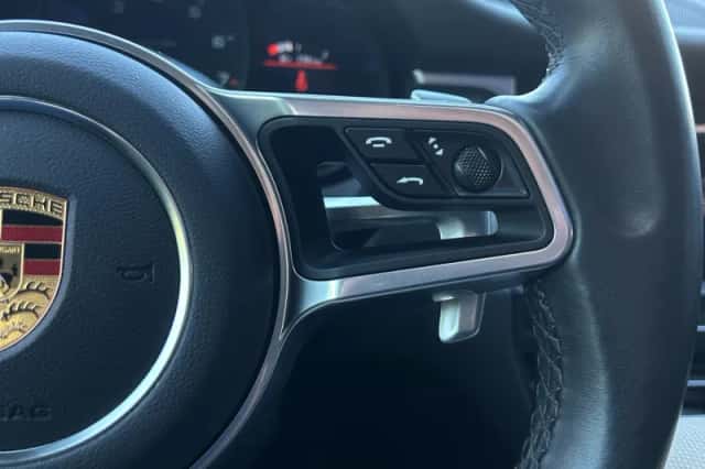 Porsche Macan (2021) thumbnail 17