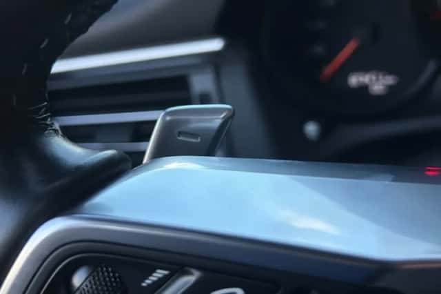 Porsche Macan (2021) thumbnail 20