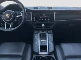 Porsche Macan (2021) thumbnail 25