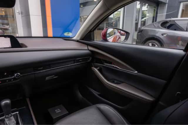 Mazda CX-30 (2021) thumbnail 22