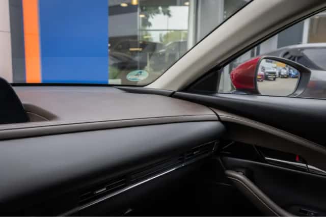 Mazda CX-30 (2021) thumbnail 23