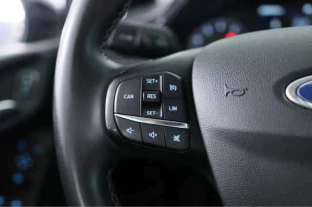 Ford Fiesta (2022) thumbnail 16