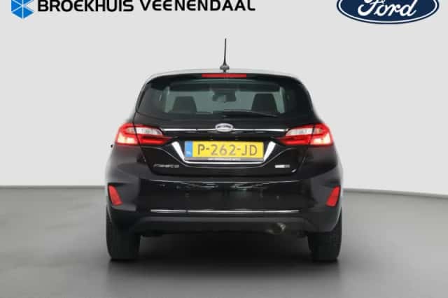 Ford Fiesta (2022) thumbnail 4