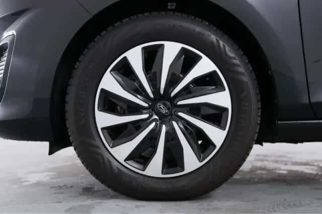 Ford Fiesta (2022) thumbnail 8