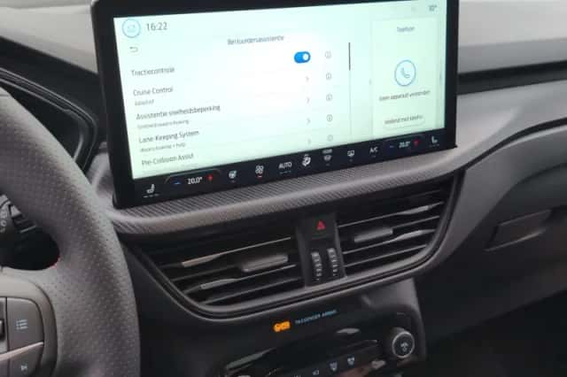 Ford Kuga (2025) thumbnail 20