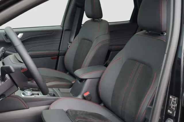 Ford Kuga (2025) thumbnail 9