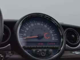 MINI Cabrio (2014) thumbnail 18