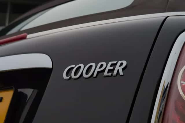 MINI Cabrio (2014) thumbnail 30