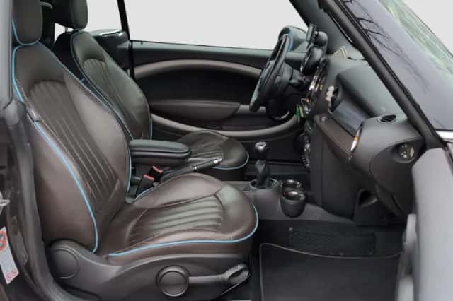 MINI Cabrio (2014) thumbnail 9
