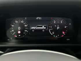Land Rover Defender (2021) thumbnail 14