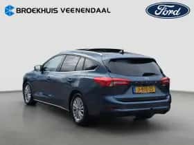 Ford Focus (2020) thumbnail 3